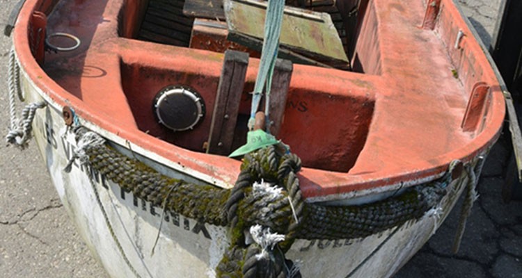 Phoenix Holzboot Restaurierung bei der JetMarine in Kärnten