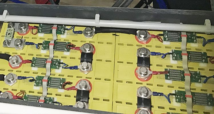 Elektroboot Batteriewartung